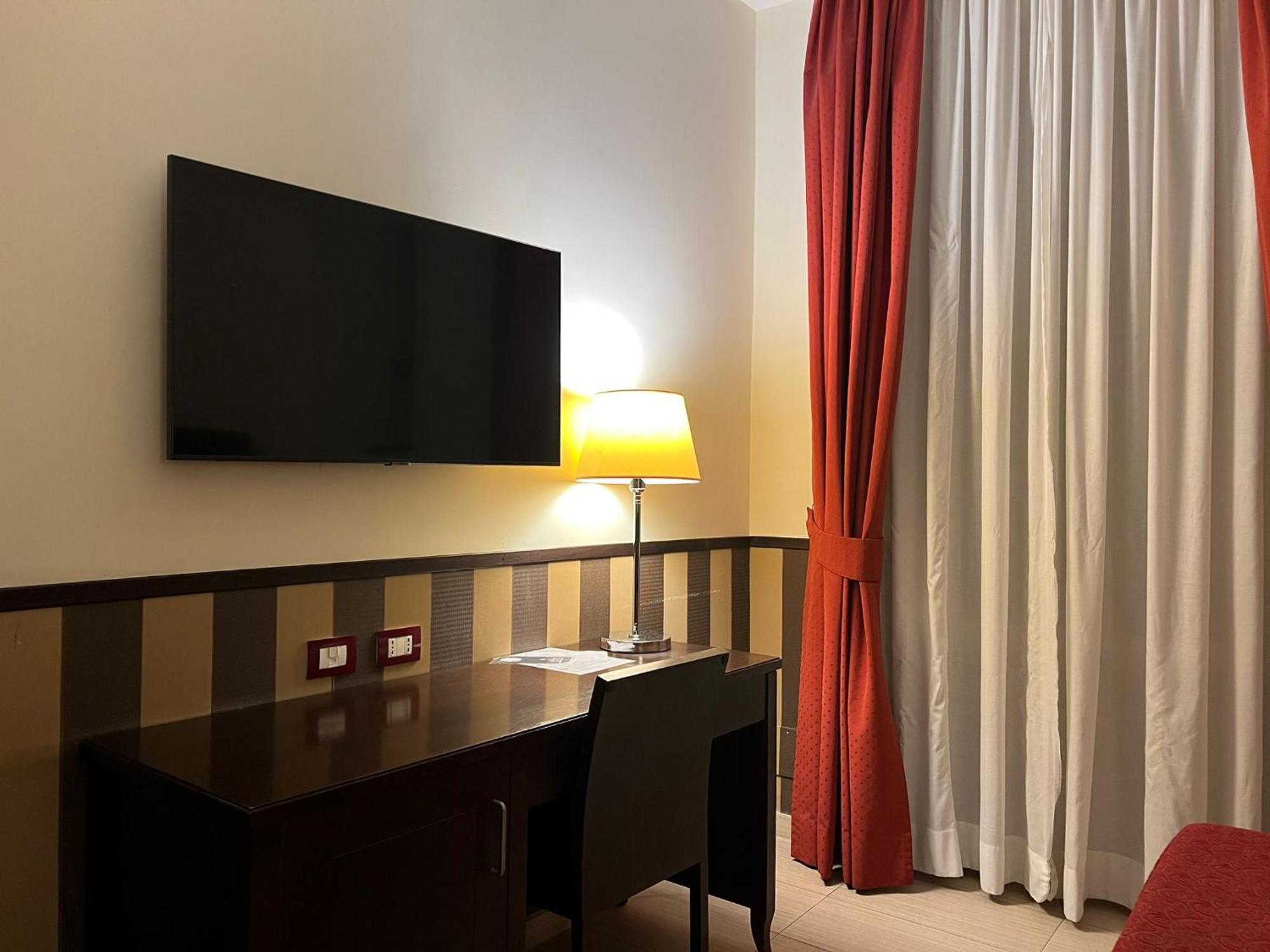 Hotel Garda Roma Eksteriør bilde