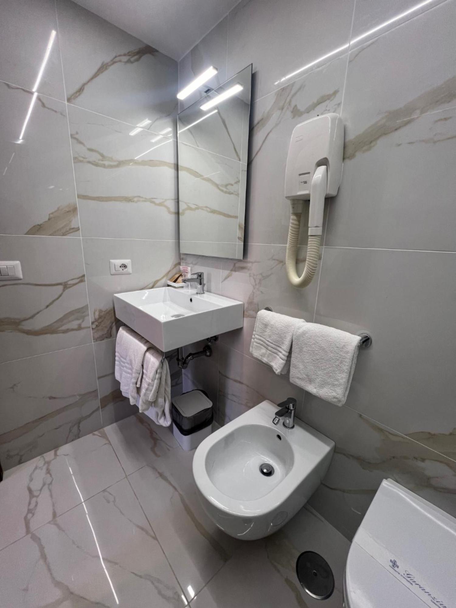 Hotel Garda Roma Eksteriør bilde
